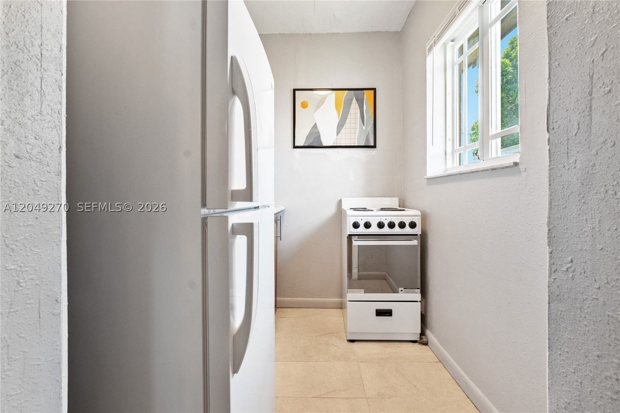 4440 Nw 168th Ter #2 - Photo 5 of 9