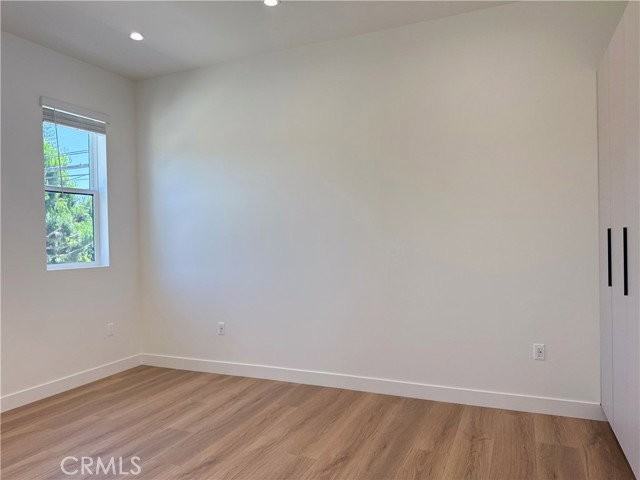 4121 Lafayette Pl #D - Photo 7 of 8