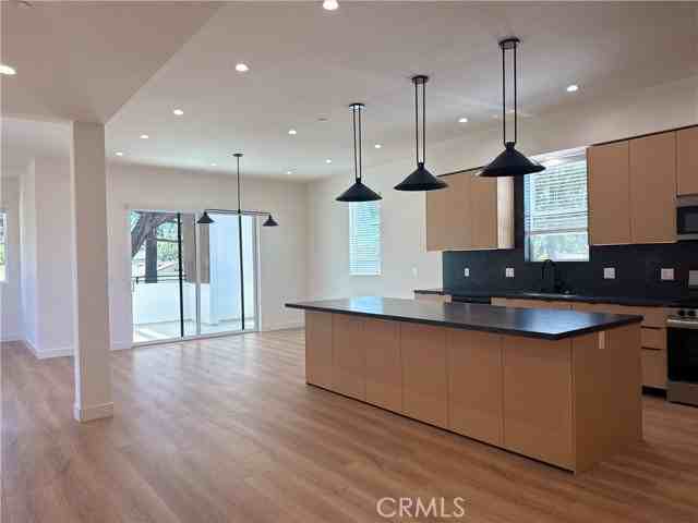 4121 Lafayette Pl #B - Photo 3 of 8