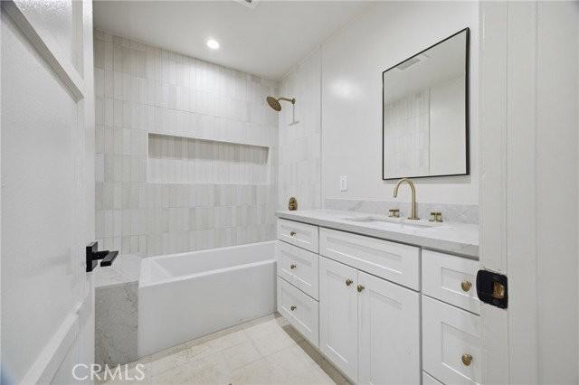 2030 W 88th St - Photo 3 of 3