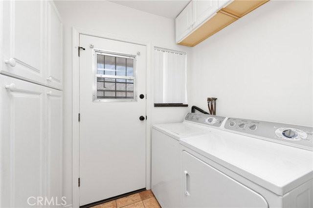 3919 Globe Ave - Photo 7 of 8