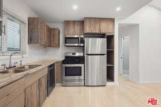 806 Navy St - Photo 6 of 8