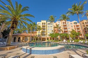 featured image of 19999 E Country Club Dr #1406