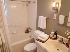 featured image of 1227 Sw 4th Ave #0