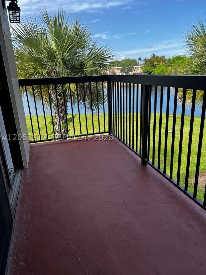 9794 Nob Hill Ct #2994 - Photo 6 of 13