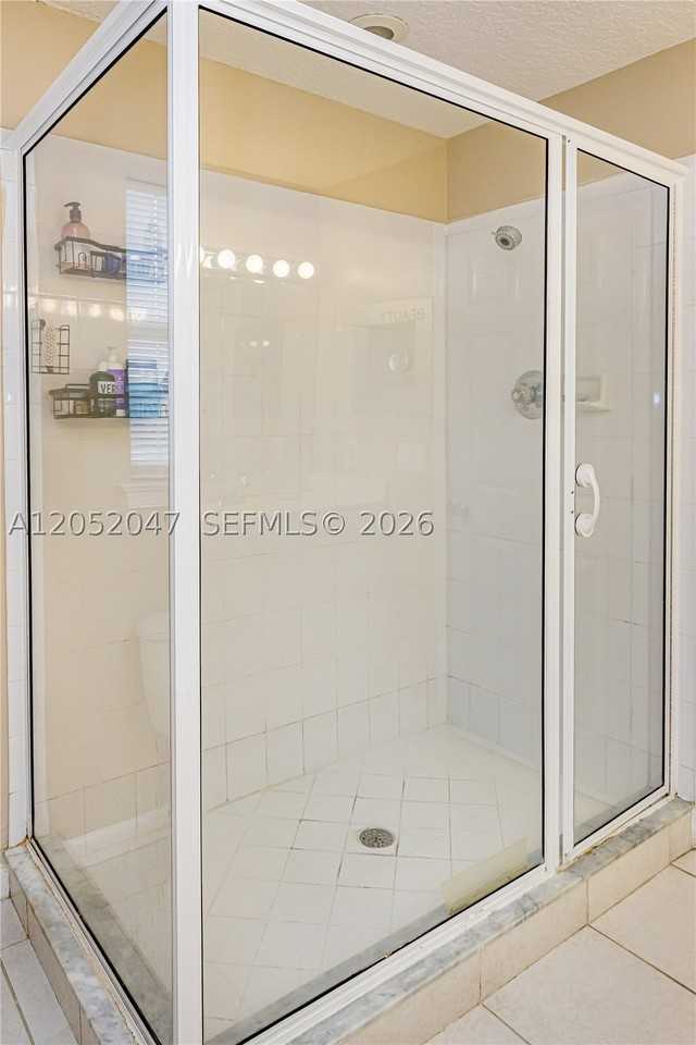 1649 Hawthorne Pl - Photo 7 of 11