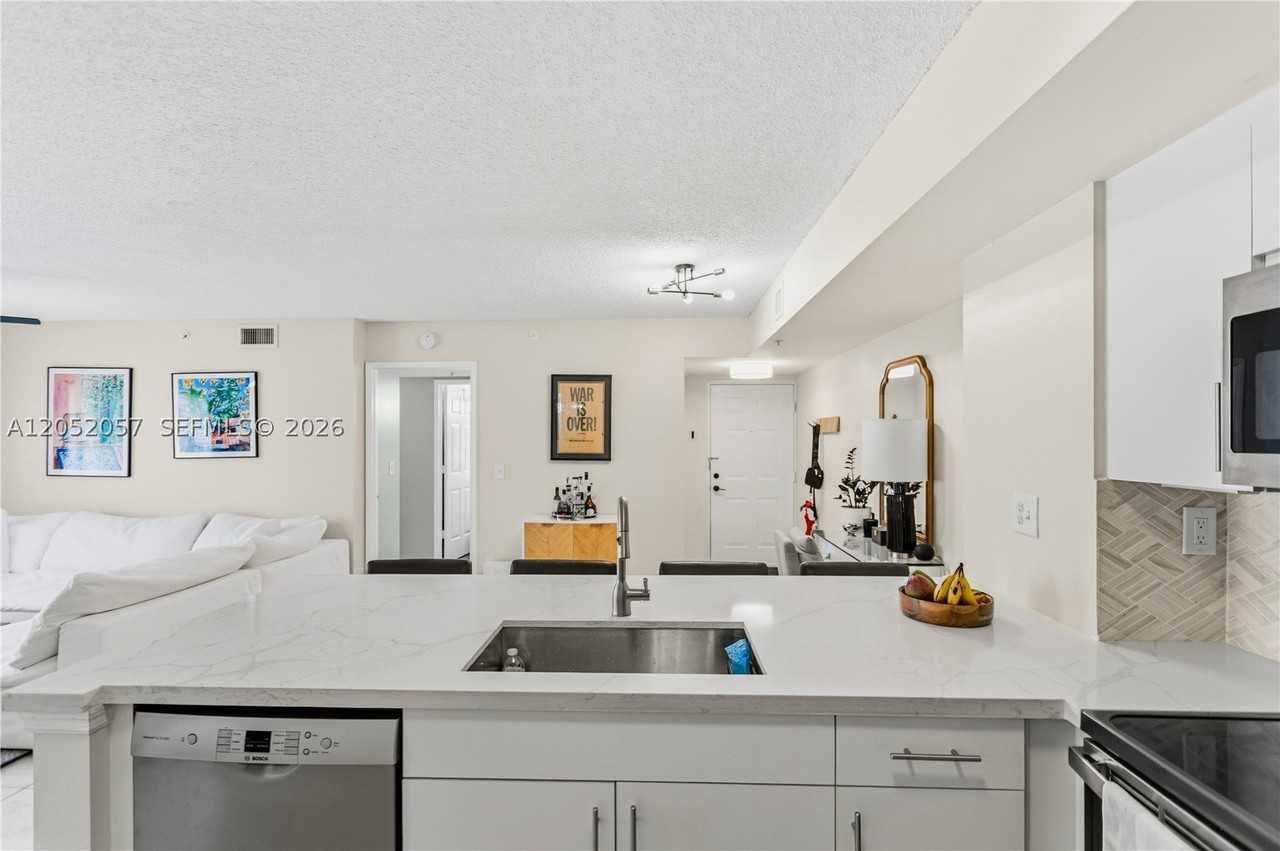 2640 S University Dr #111 - Photo 3 of 23