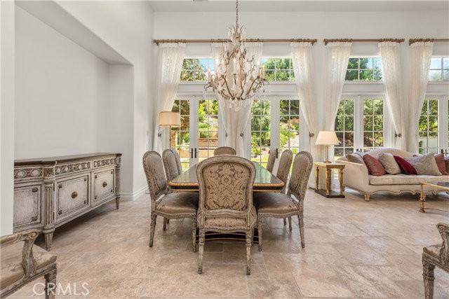 25561 Prado De Las Bellotas - Photo 2 of 5