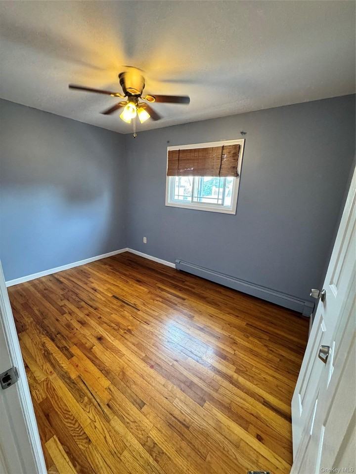 113 W Hudson St #2 - Photo 4 of 12