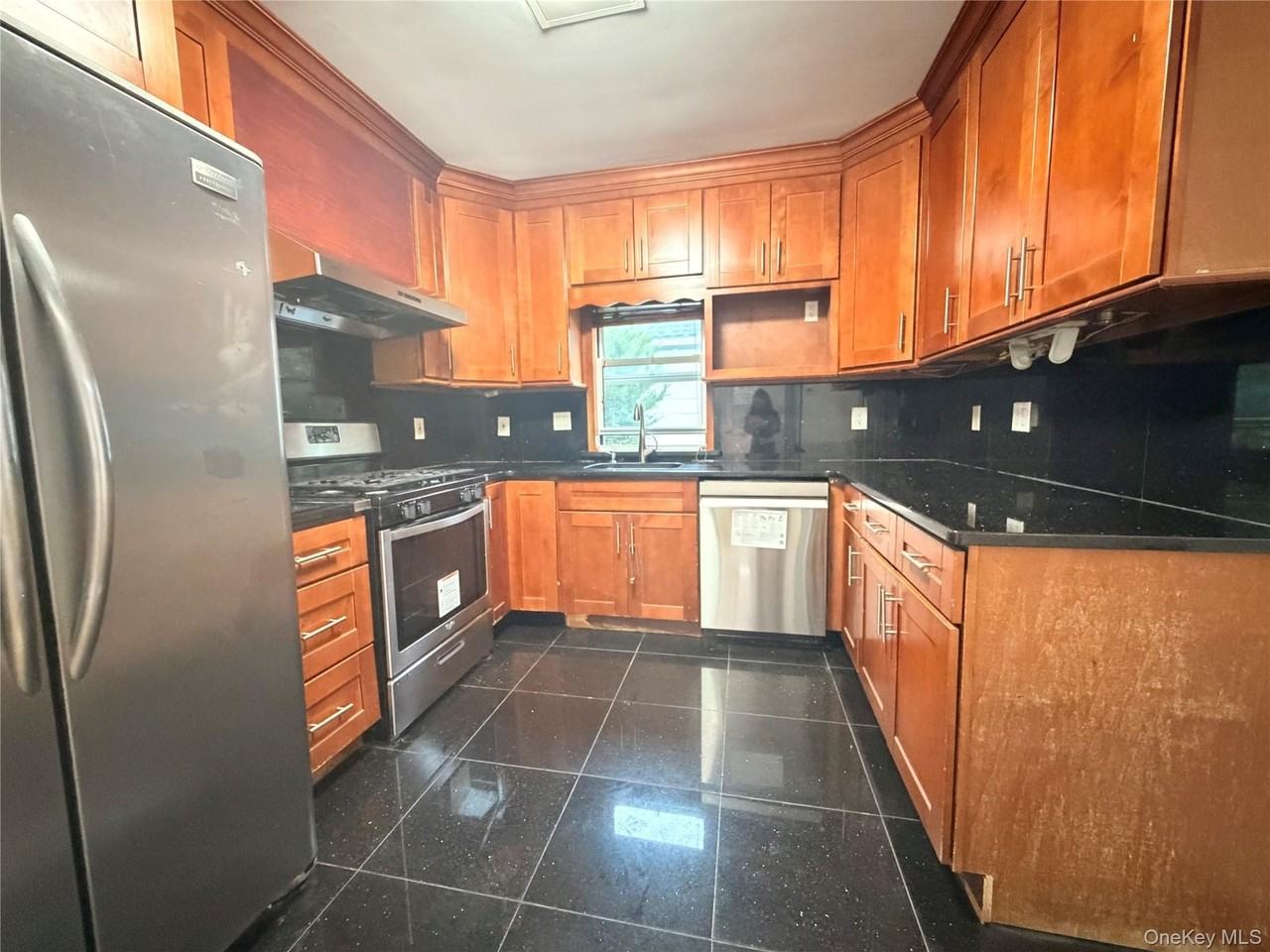 3432 205th St #1FL - Photo 5 of 10