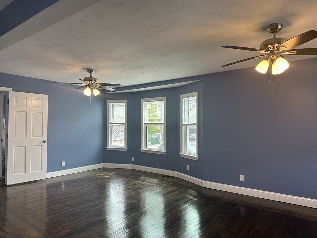 40 Walnut St #1 - Photo 6 of 16