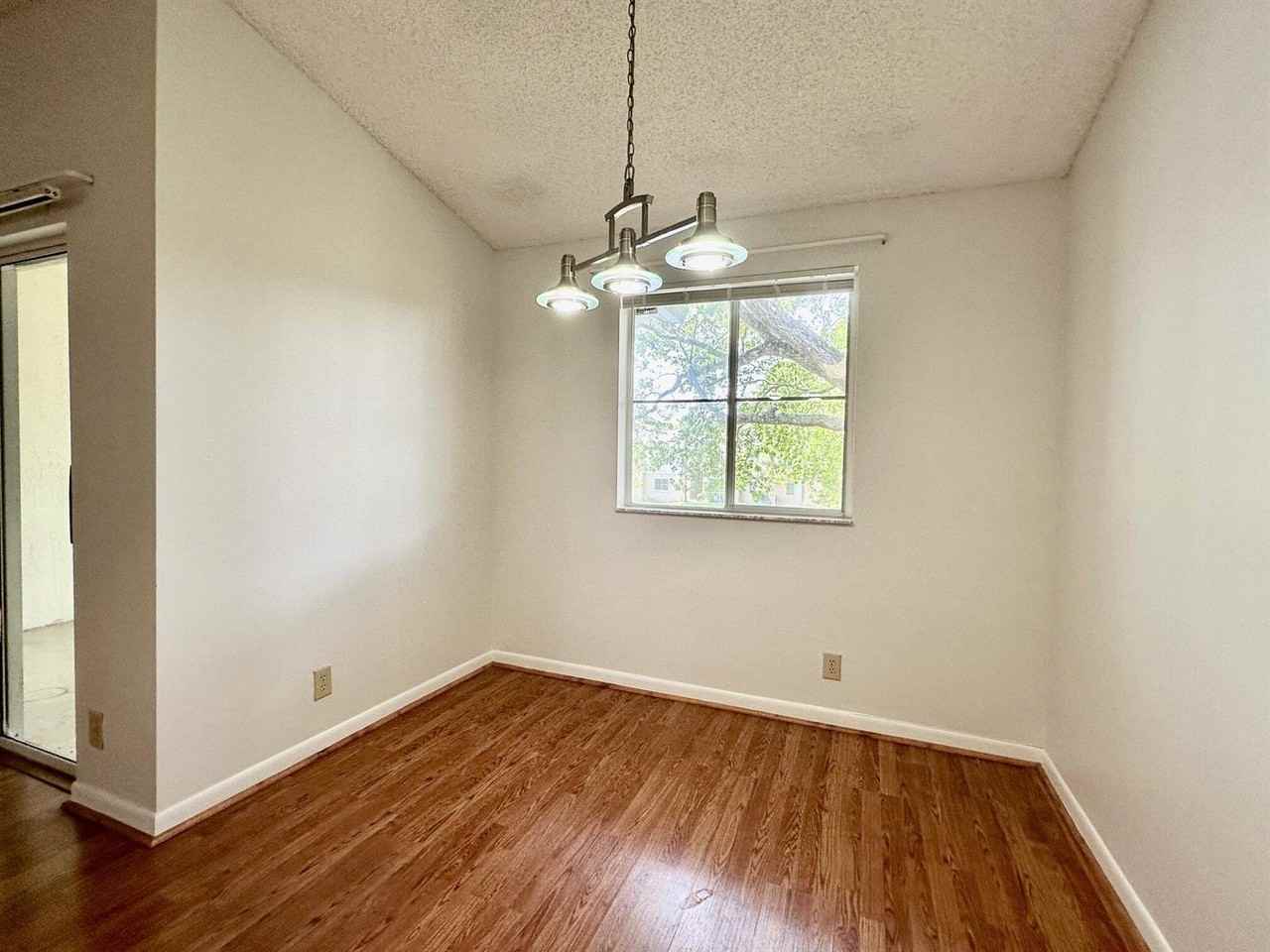 9987 Westview Drive #623 - Photo 5 of 11