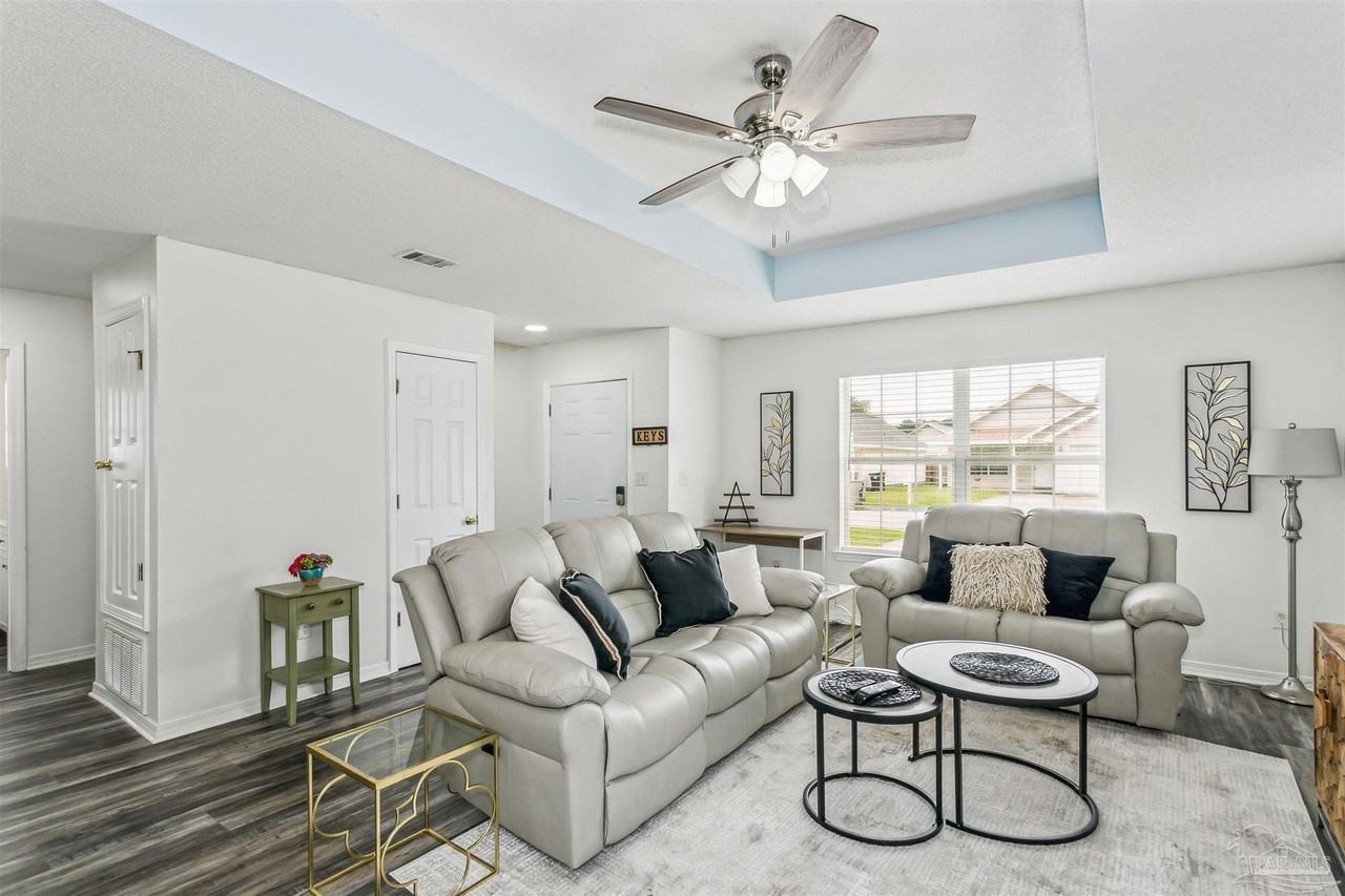 8407 Jarmen Ln - Photo 5 of 22