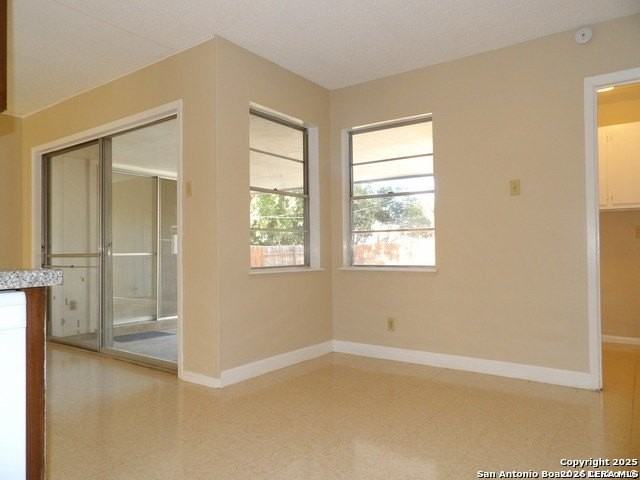 5637 Walzem Rd - Photo 6 of 19