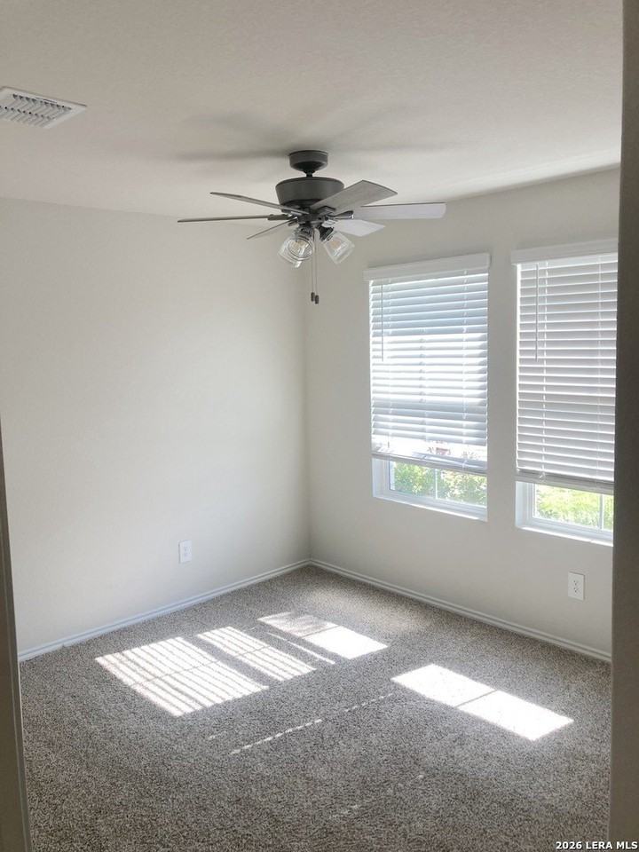 404 Chaco Loop - Photo 6 of 18