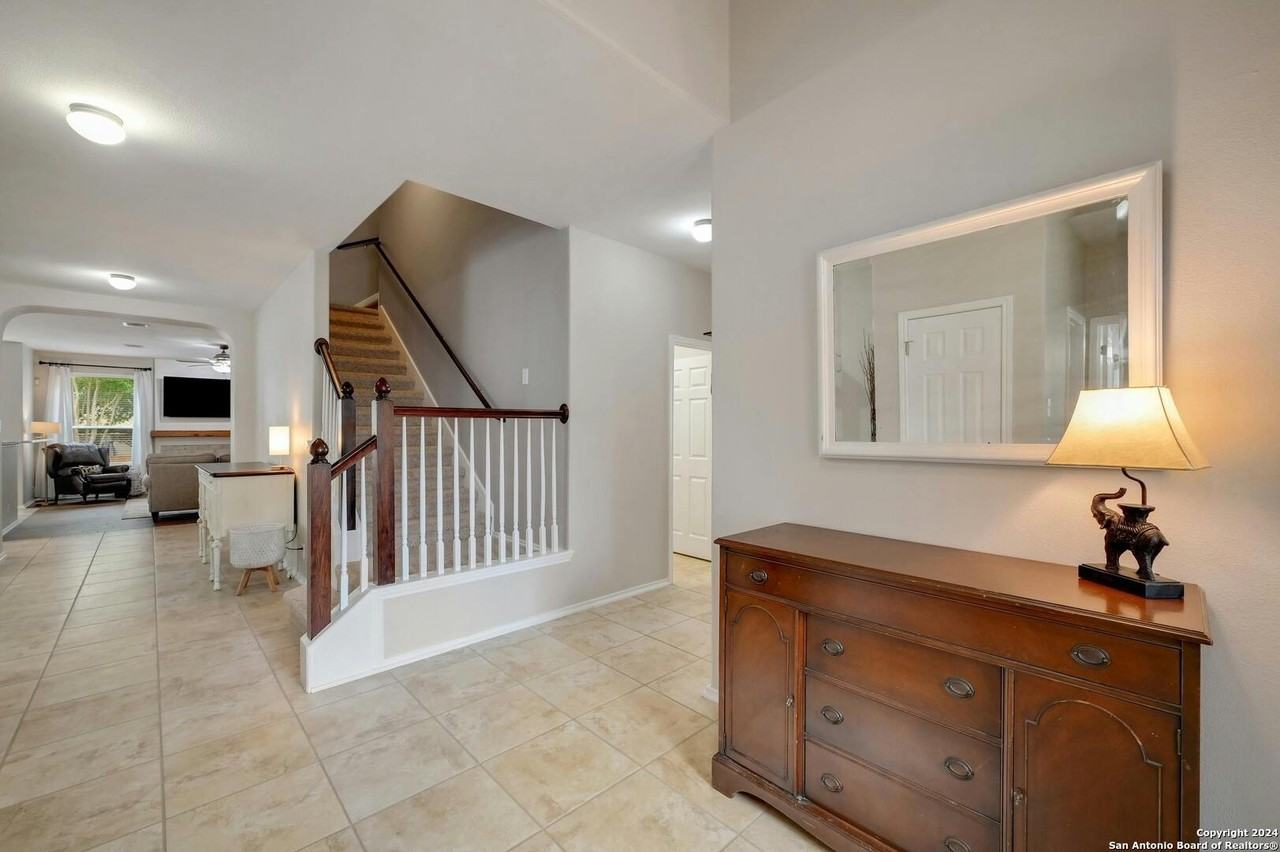 2605 Patron Vlg - Photo 3 of 40