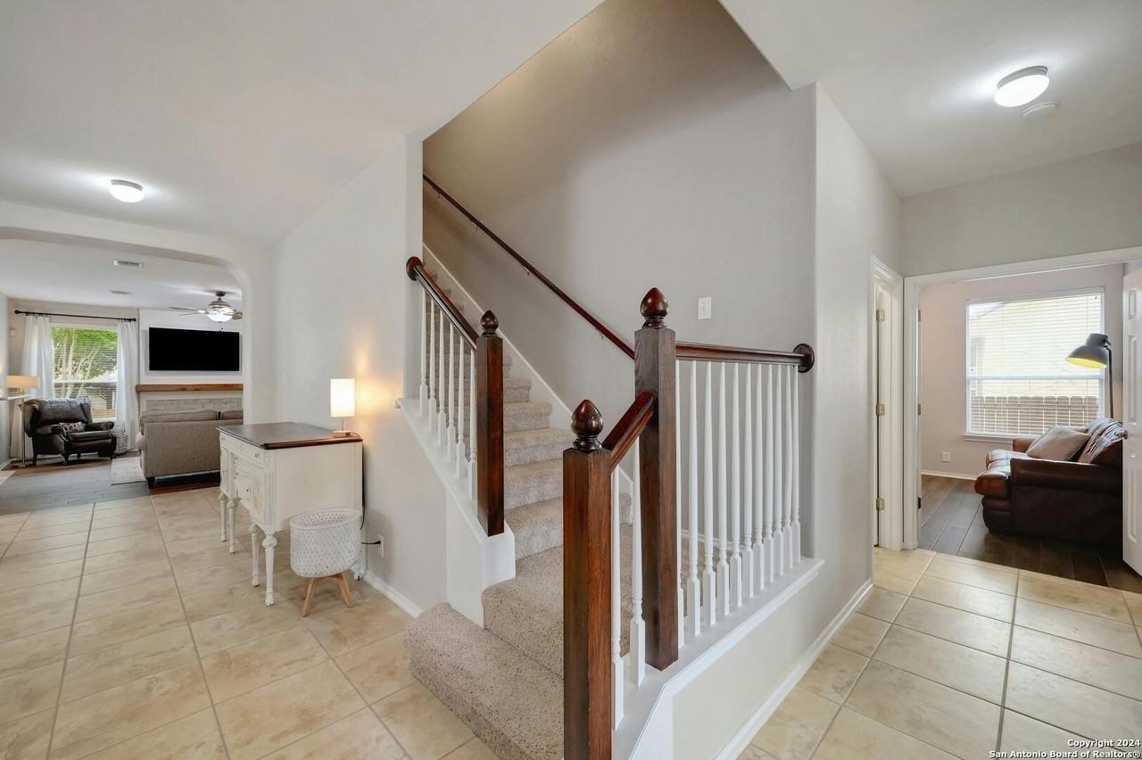 2605 Patron Vlg - Photo 4 of 40