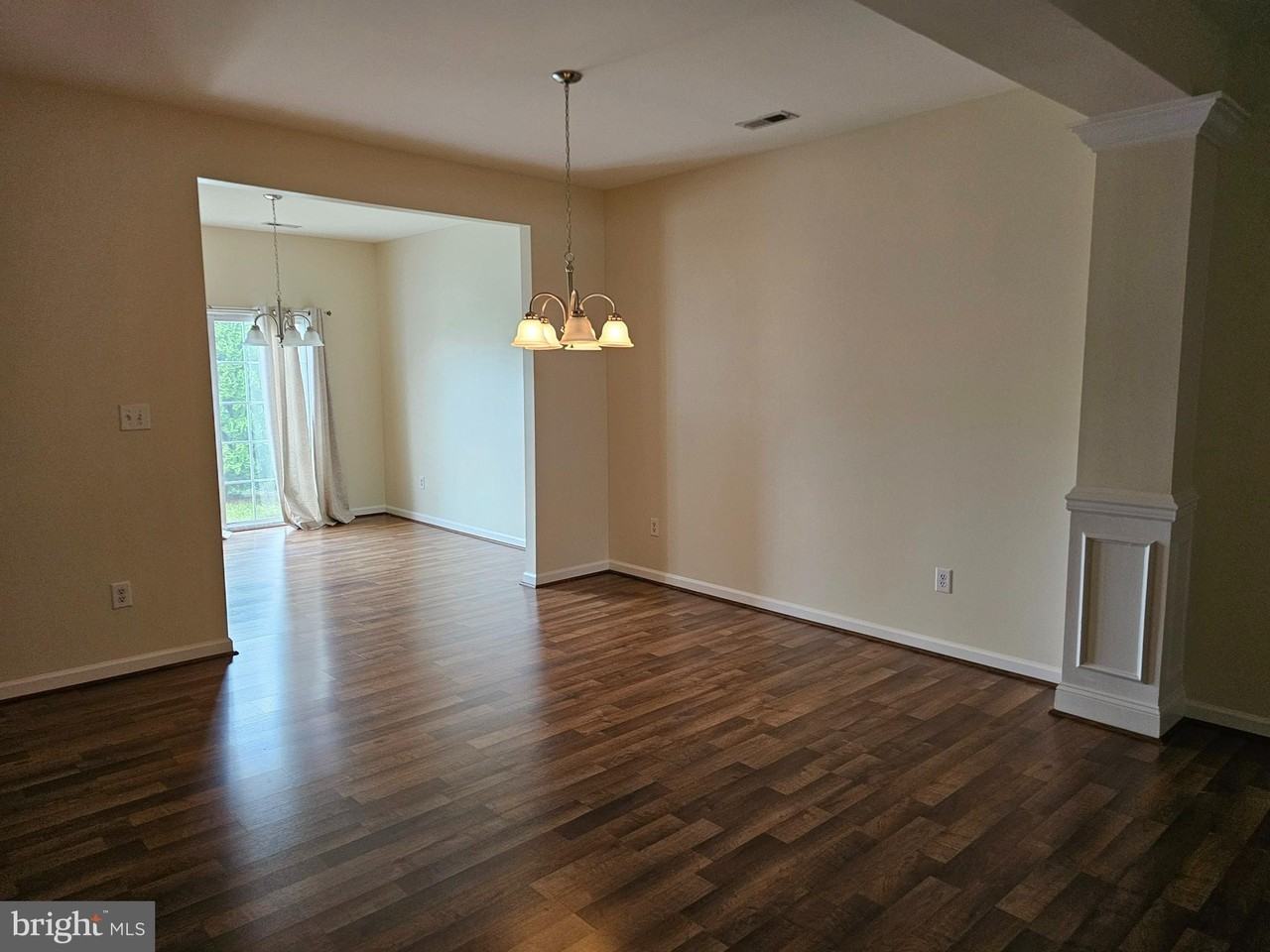 403 Wilmore Dr - Photo 5 of 34