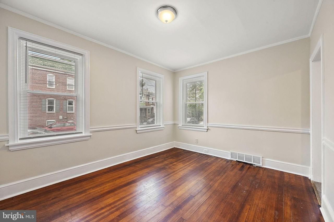 1422 N Union St - Photo 7 of 21