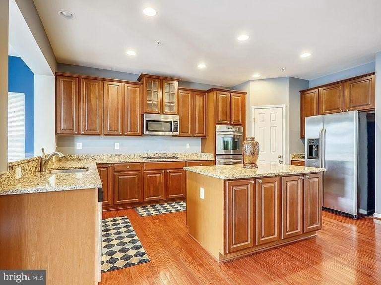 2834 Admiral Ridge Rd - Photo 6 of 40