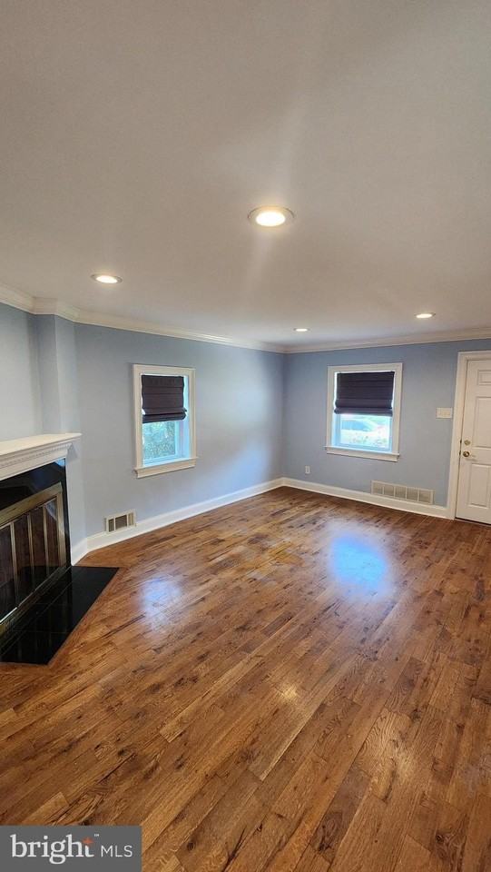 602 Ashland Ave - Photo 4 of 18
