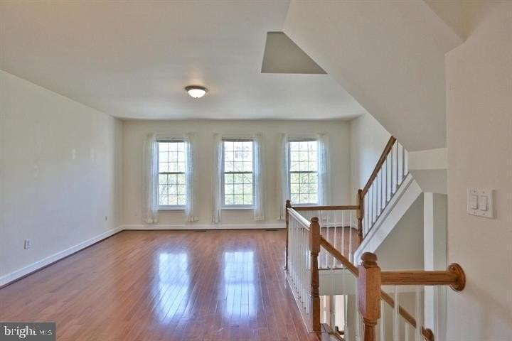 14214 Beddingfield Way - Photo 4 of 12