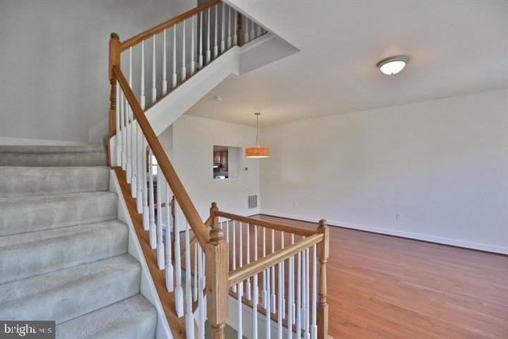 14214 Beddingfield Way - Photo 6 of 12