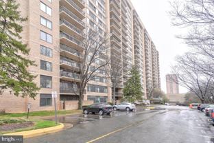 3713 S George Mason Dr #414W - Photo 1 of 1
