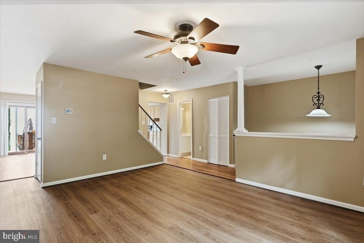 6168 Forest Creek Ct - Photo 5 of 32