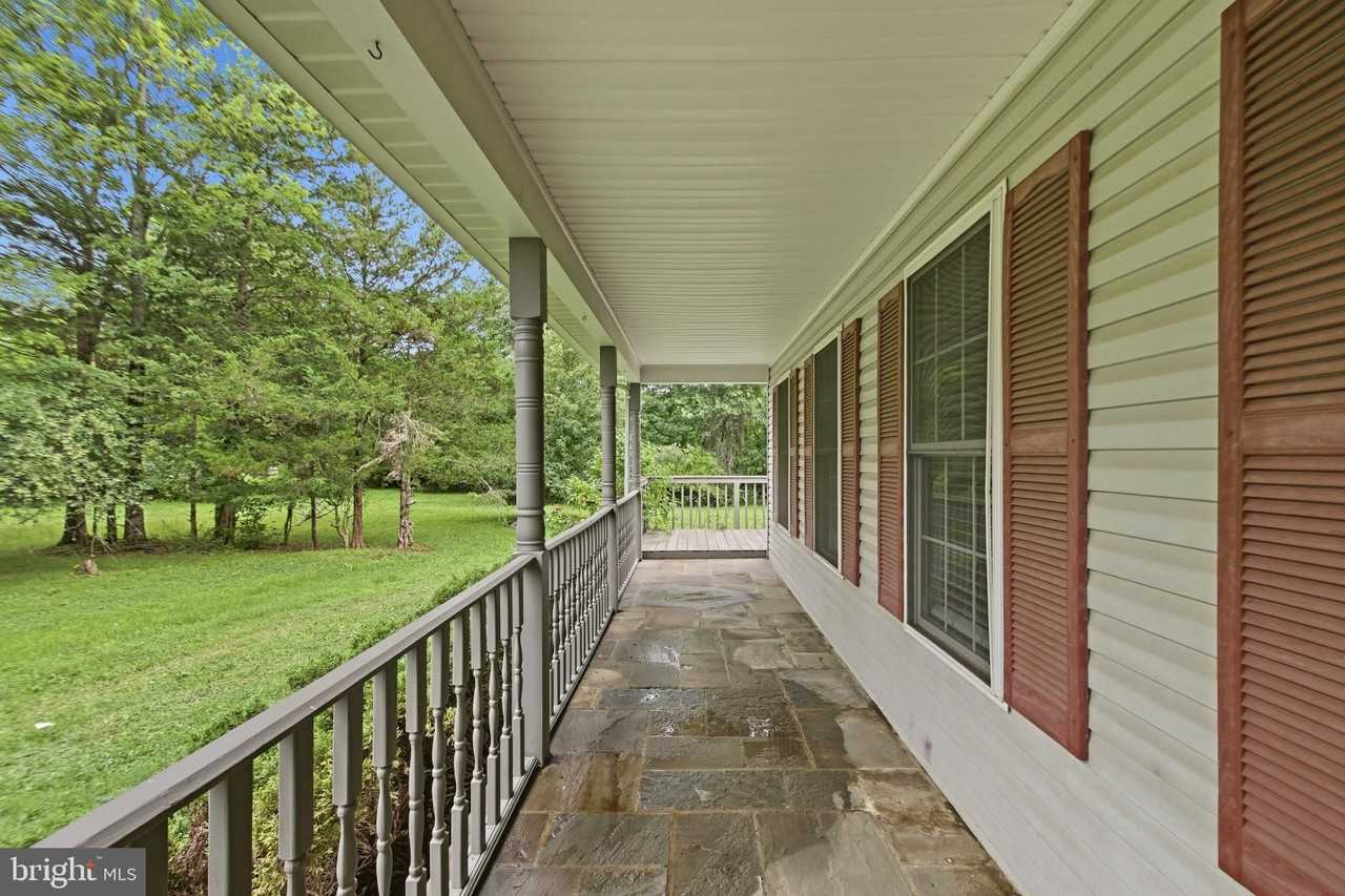24674 Peach Orchard Ln - Photo 3 of 50