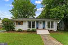 203 Maple St - Photo 1 of 1