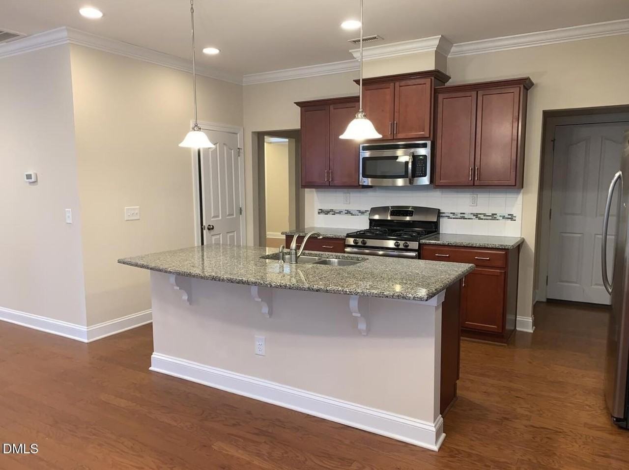 529 Finnbar Dr - Photo 2 of 29