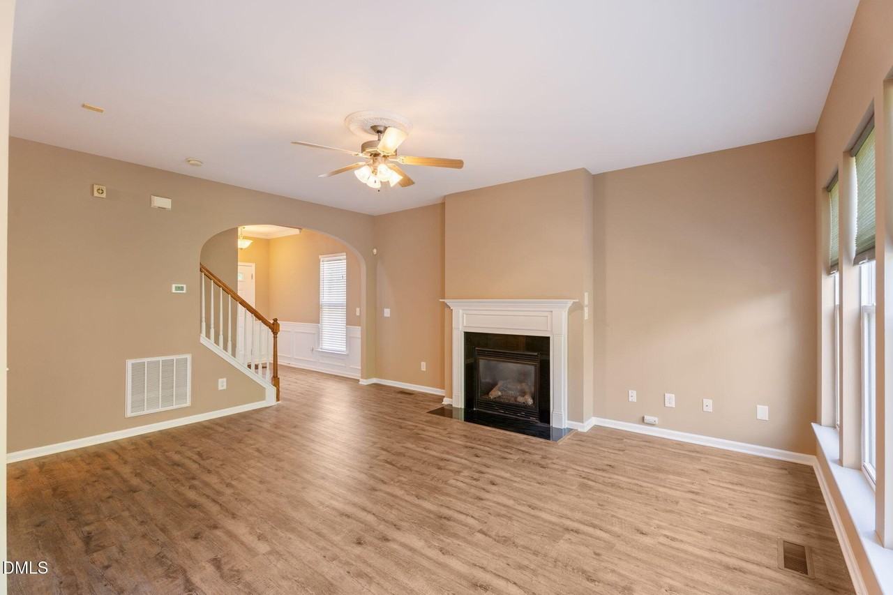 3001 Prospect Pkwy - Photo 6 of 38