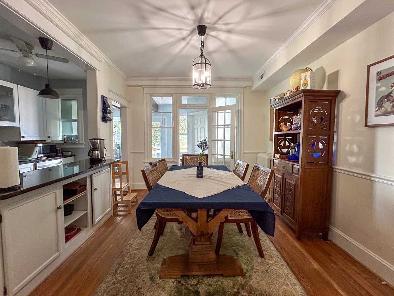 1226 Jefferson St Nw #1 - Photo 3 of 25