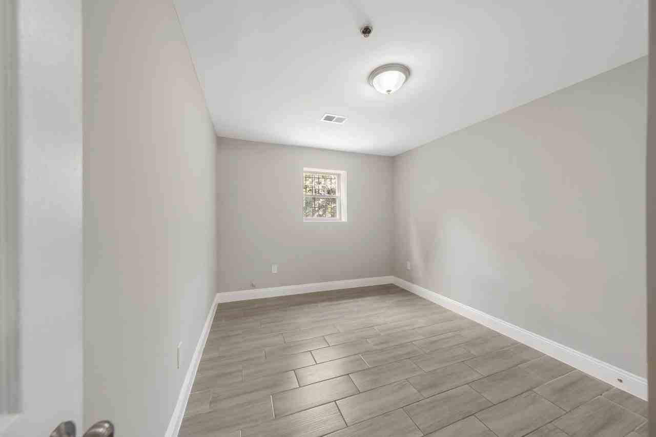 26-28 Avon Ave #GL - Photo 7 of 24