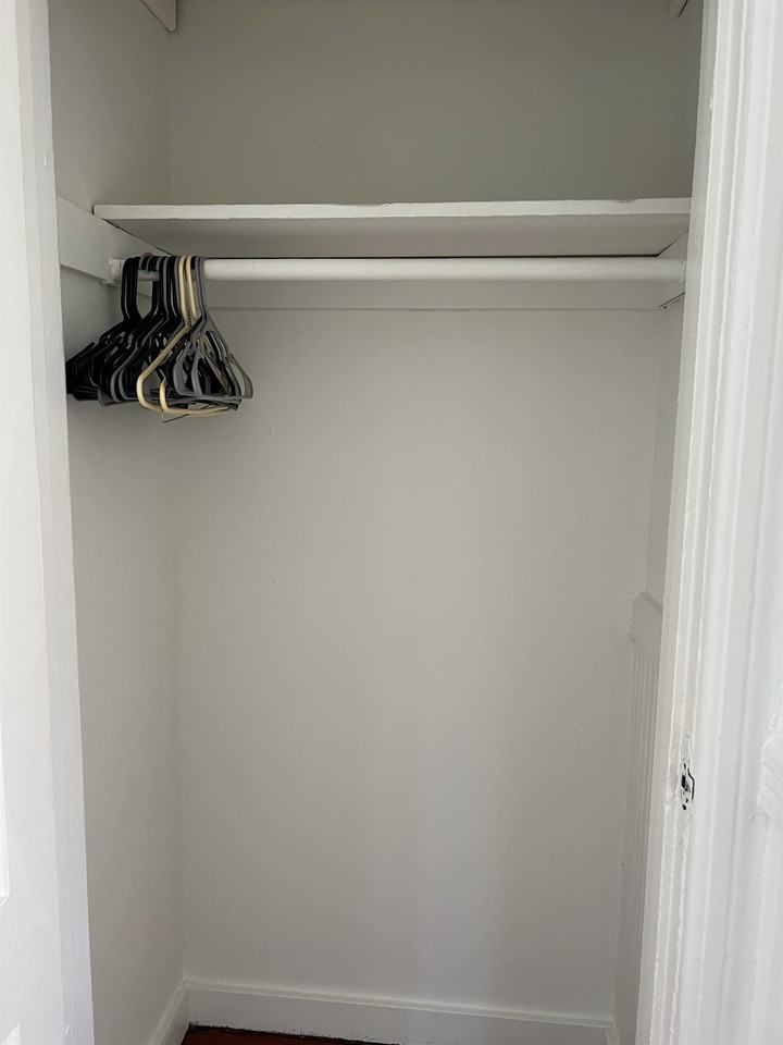 24 Taylor St #24-1stFL - Photo 6 of 8