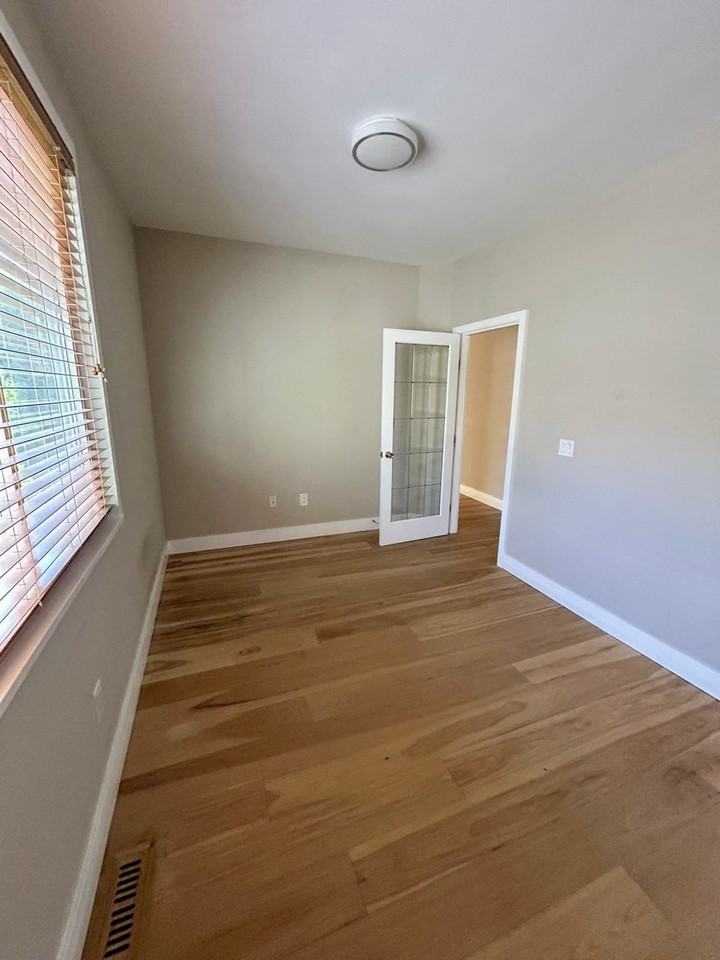 29 Foxwood Dr - Photo 6 of 16