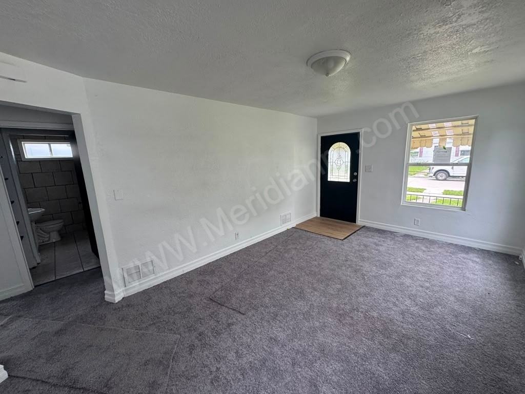 4210 Bowser Ave #1 - Photo 3 of 11