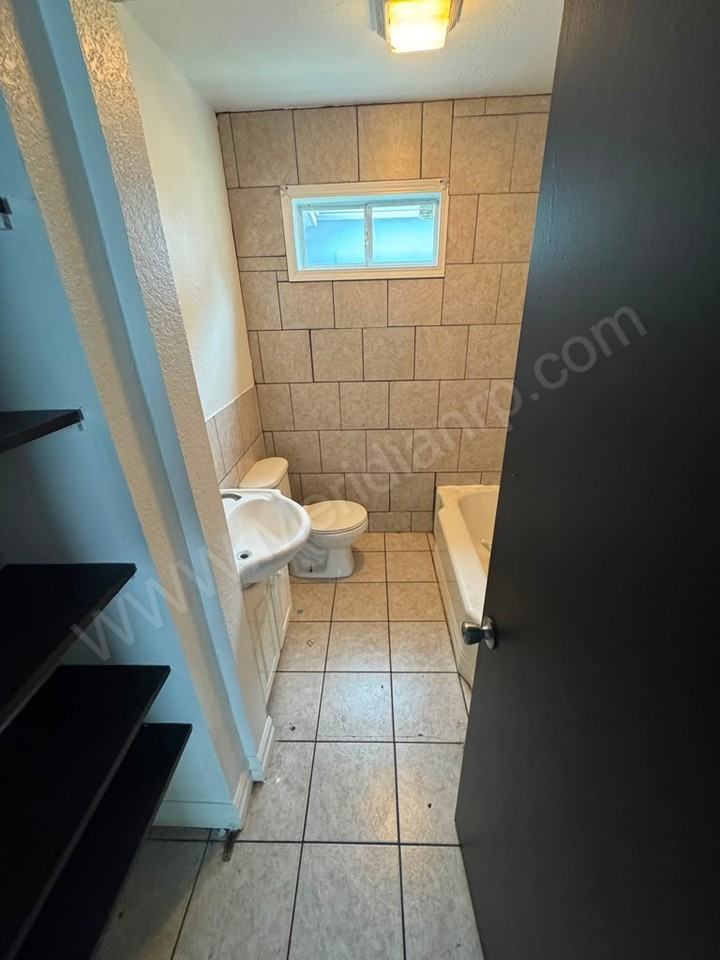 4210 Bowser Ave #1 - Photo 6 of 11