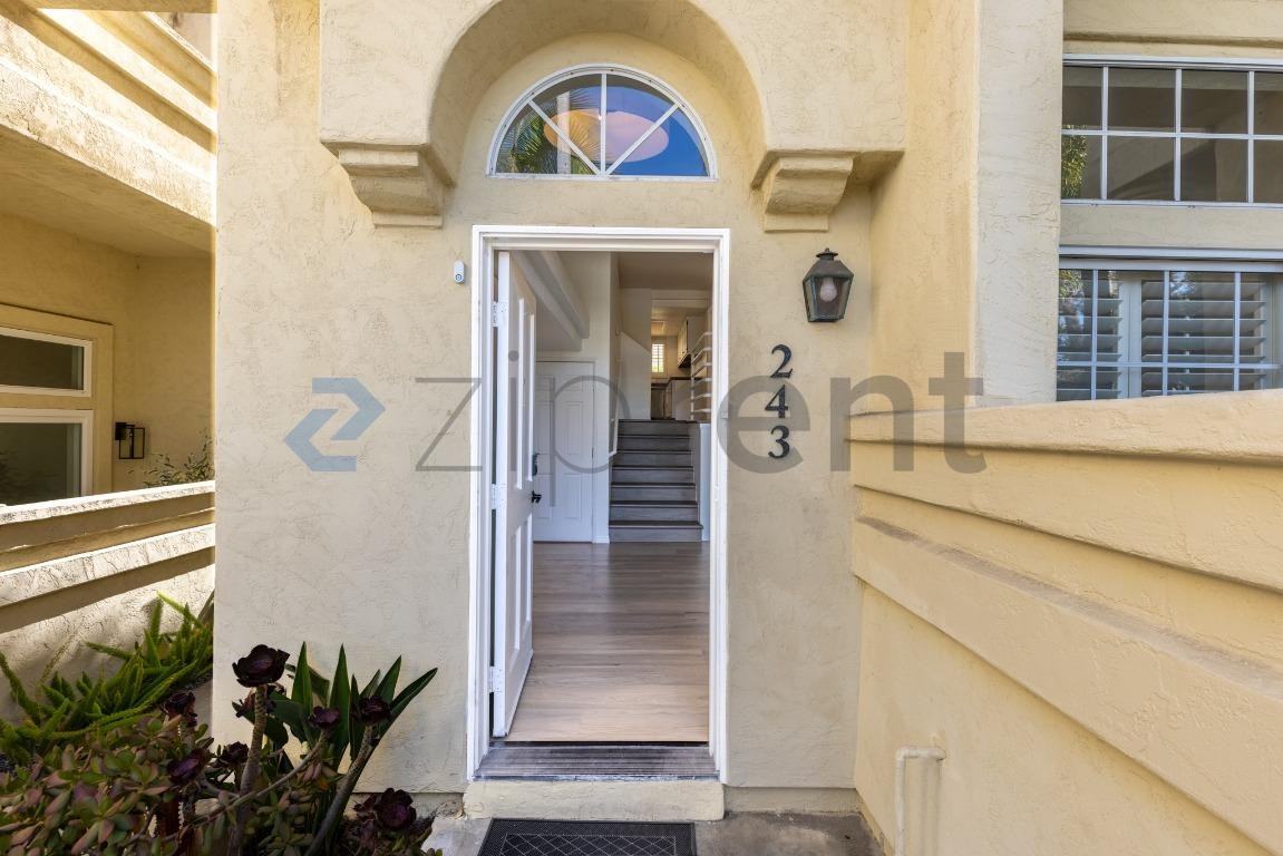 243 S Sierra Ave - Photo 2 of 23