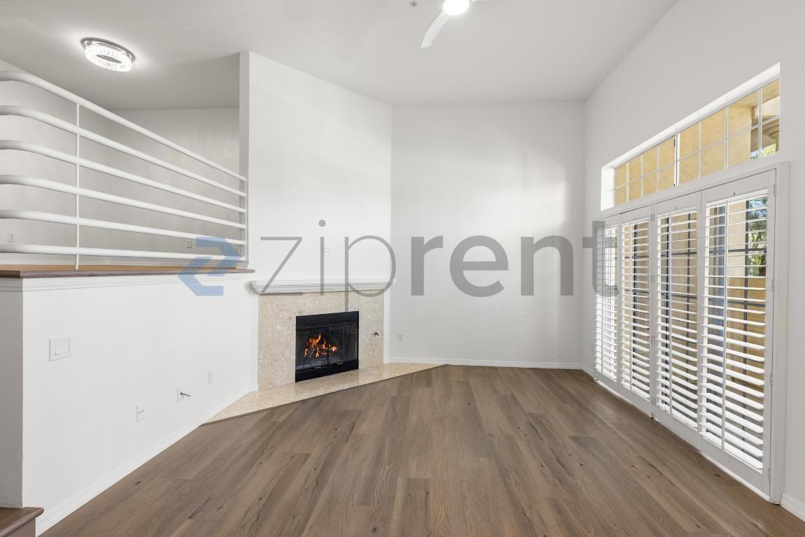 243 S Sierra Ave - Photo 4 of 23