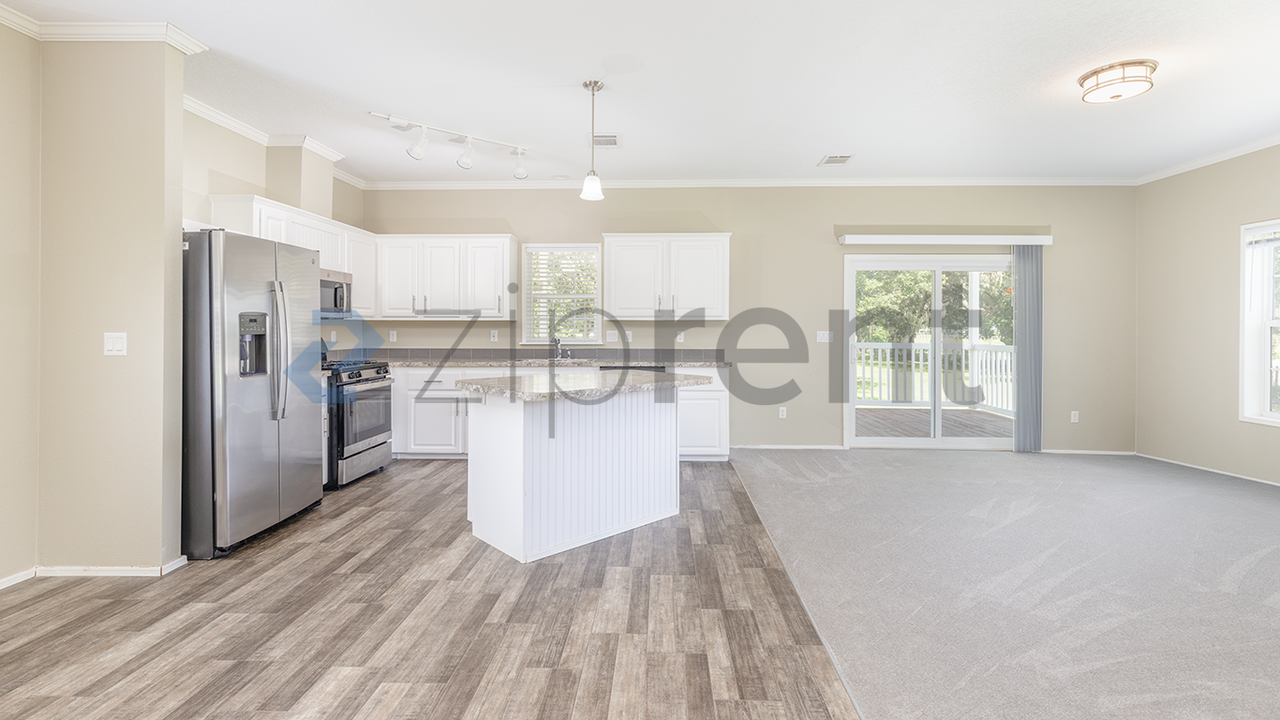 8055 Hoboh Ln - Photo 2 of 20