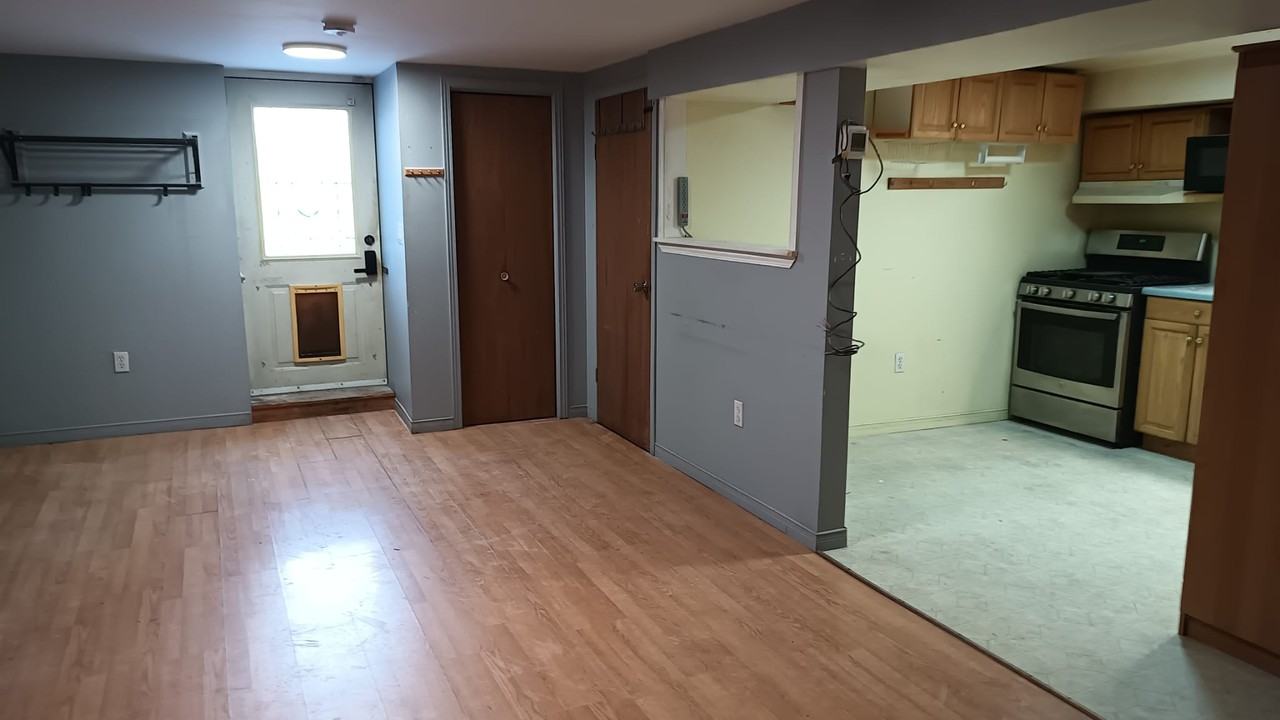 25 Elizabeth St - Photo 6 of 18