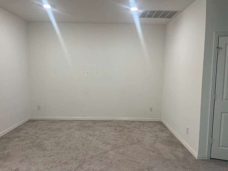 3306 Colorado Ln - Photo 4 of 14
