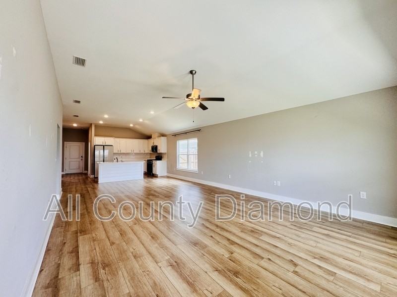 290 Bayou Bend Ln - Photo 7 of 25