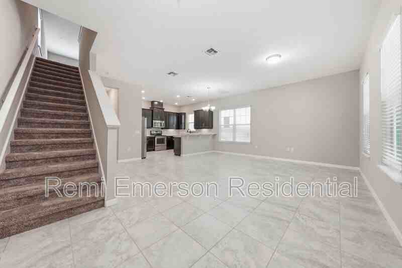 9355 Tyrella Pine Trl - Photo 5 of 36