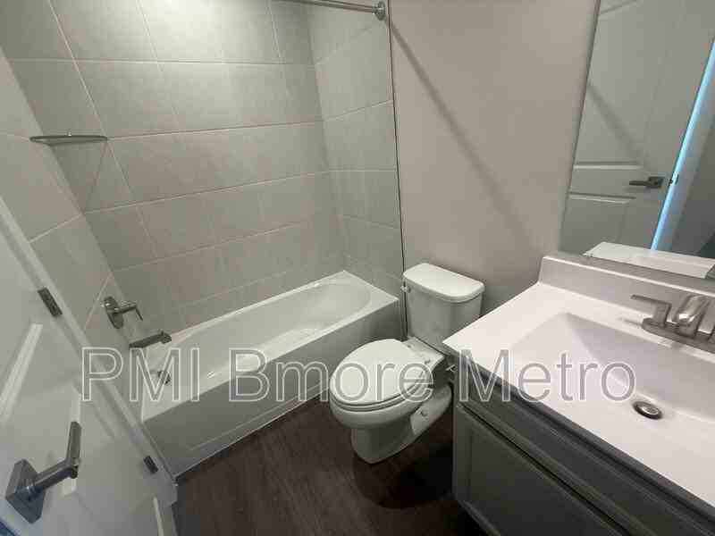 2920 Maisel St - Photo 3 of 8