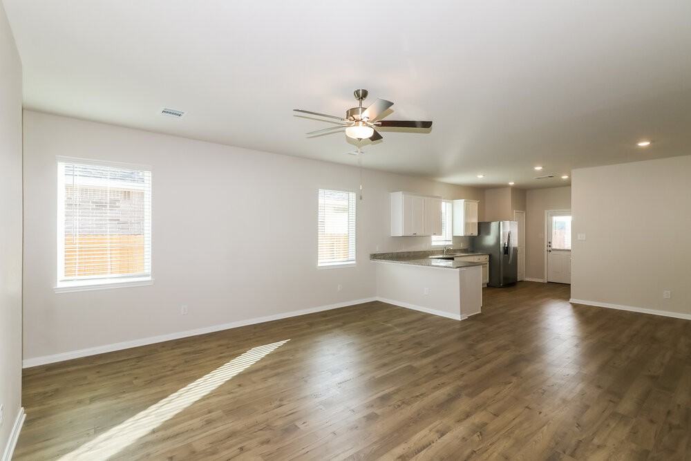 7630 Tipton Meadow Way - Photo 5 of 16