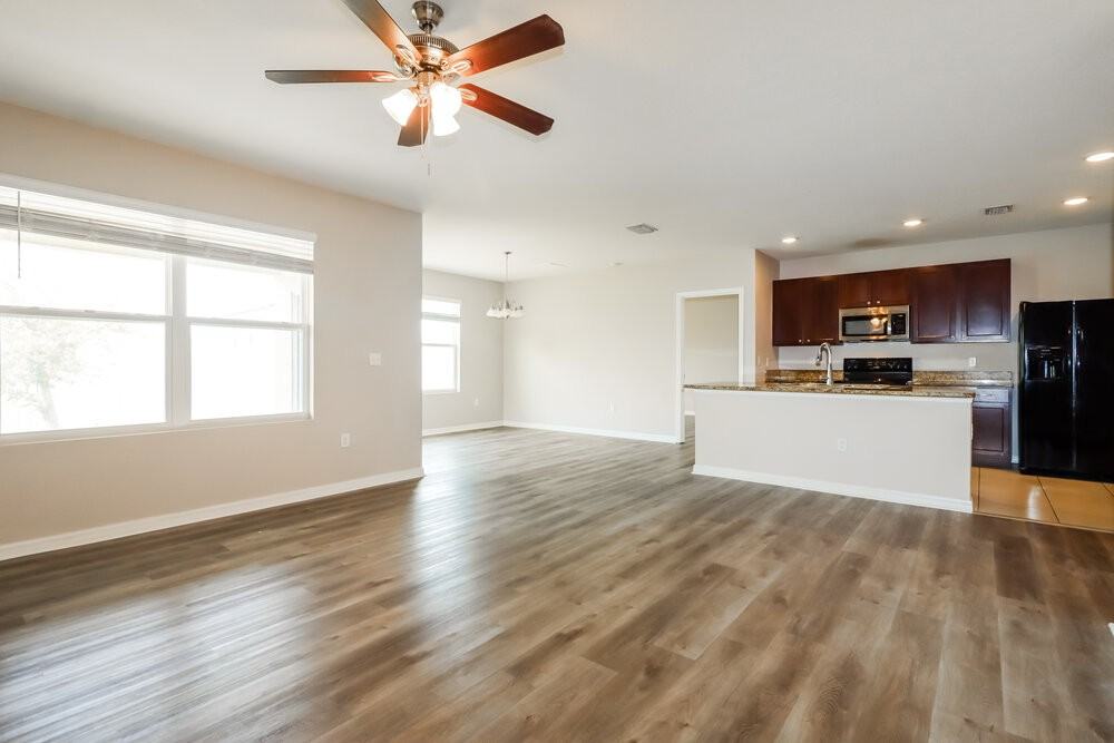 14133 Arbor Pines Dr - Photo 3 of 16
