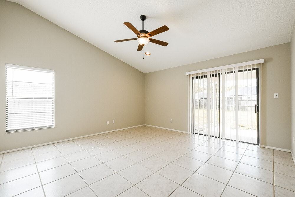 1000 Dinero Dr - Photo 4 of 16